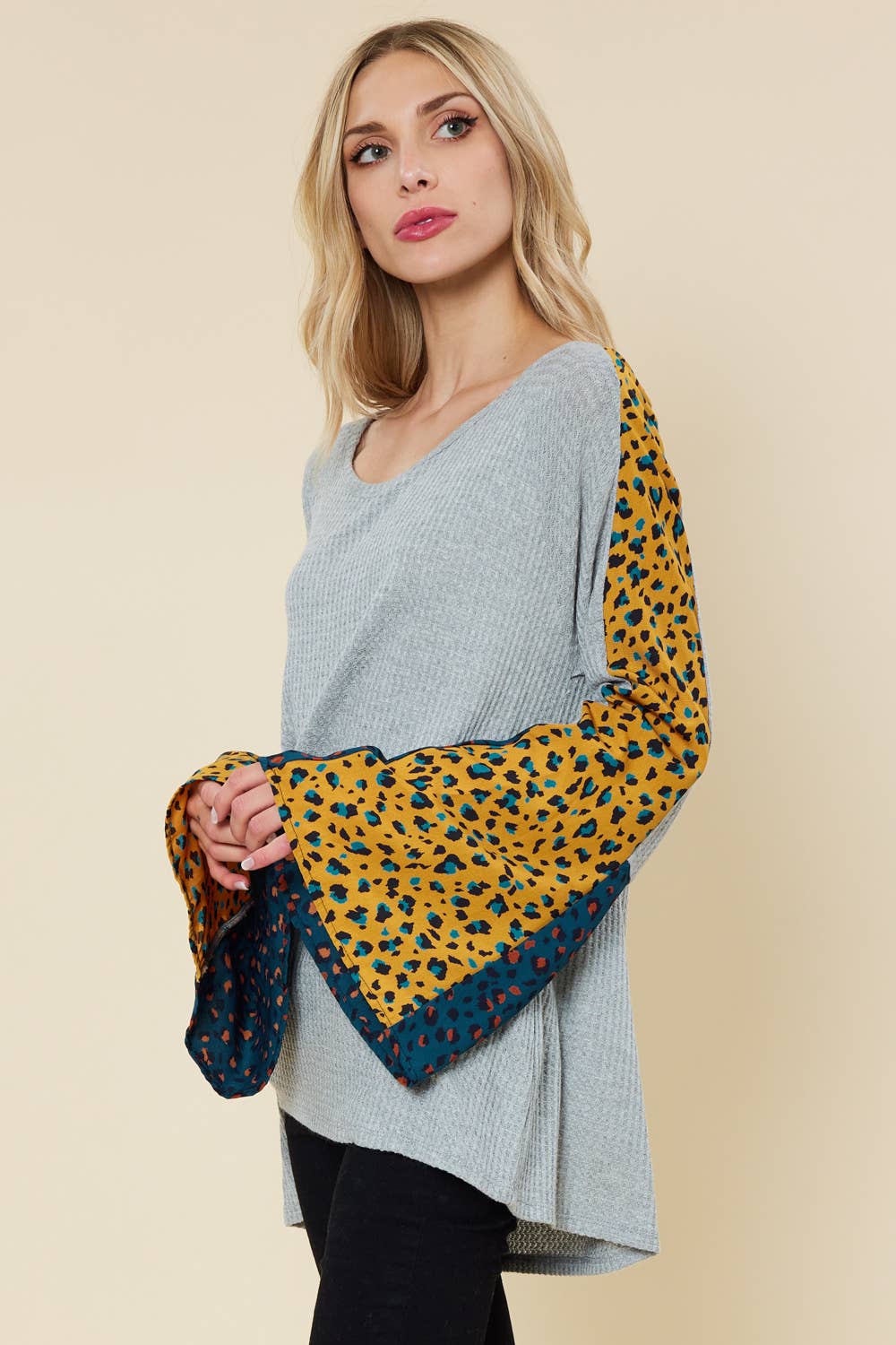 Bell sleeve top with color contrast leopard print