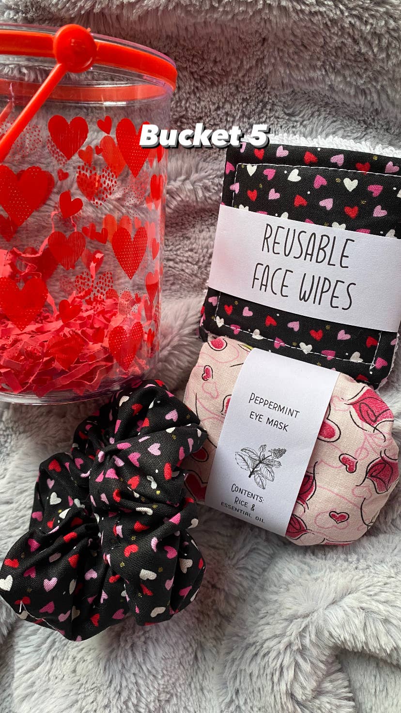 Valentines Day Buckets