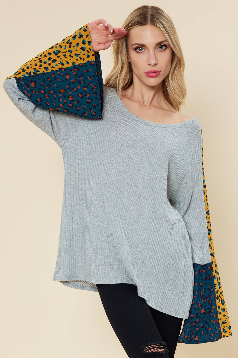 Bell sleeve top with color contrast leopard print