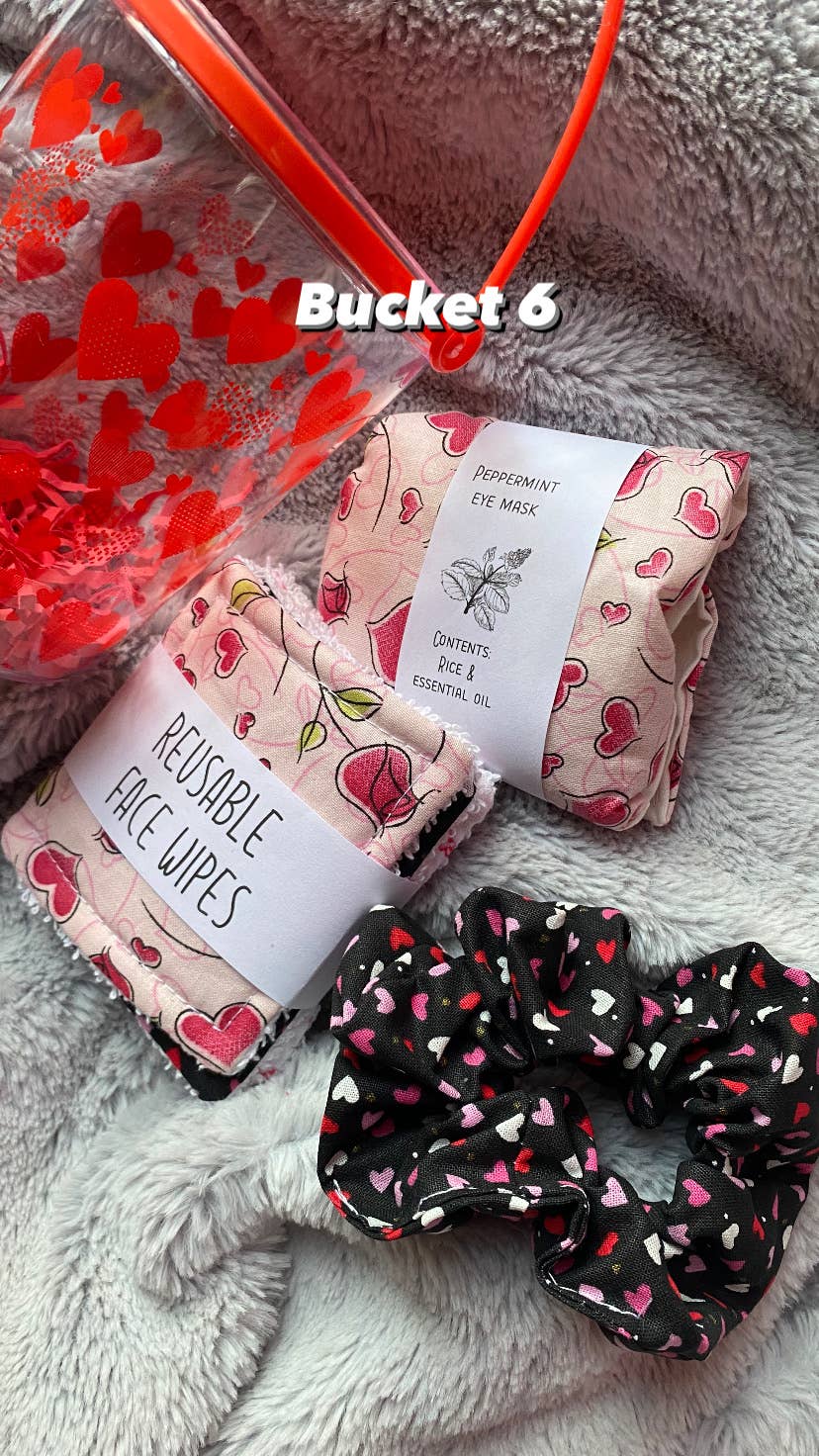 Valentines Day Buckets