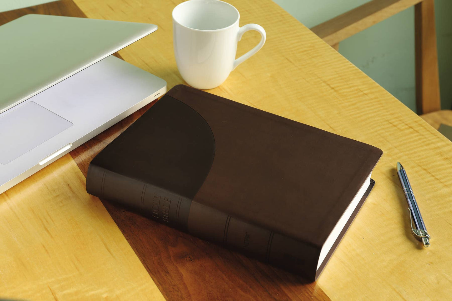 NIV Super Giant Print Reference Bible Leathersoft Brown