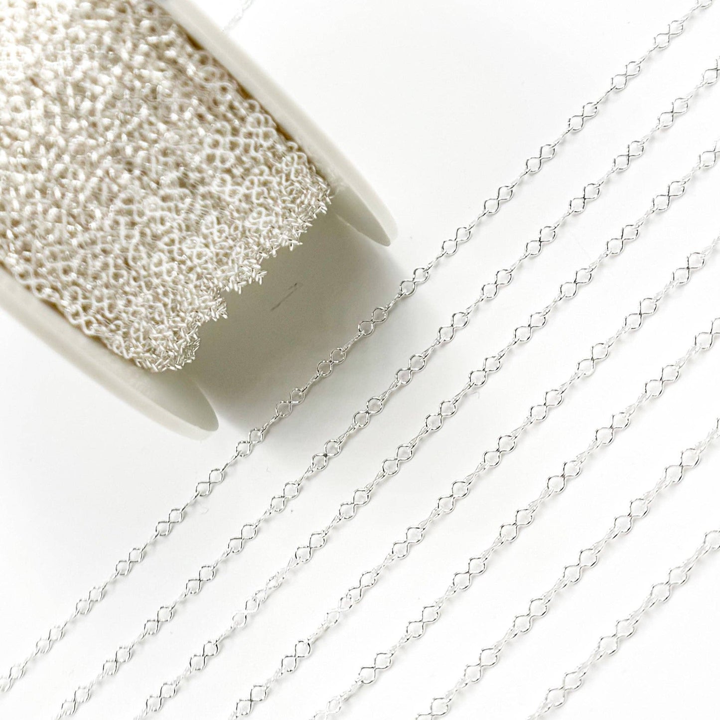 V282SS. Sterling Silver Infinity Link Chain