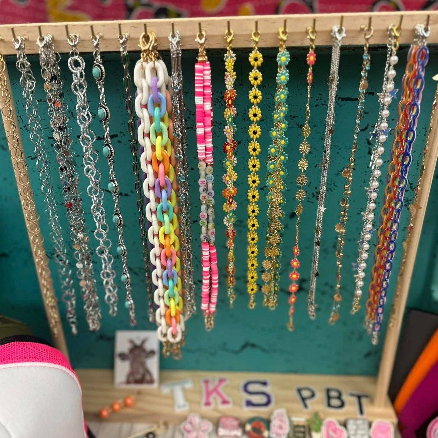 Trucker Hat Chains