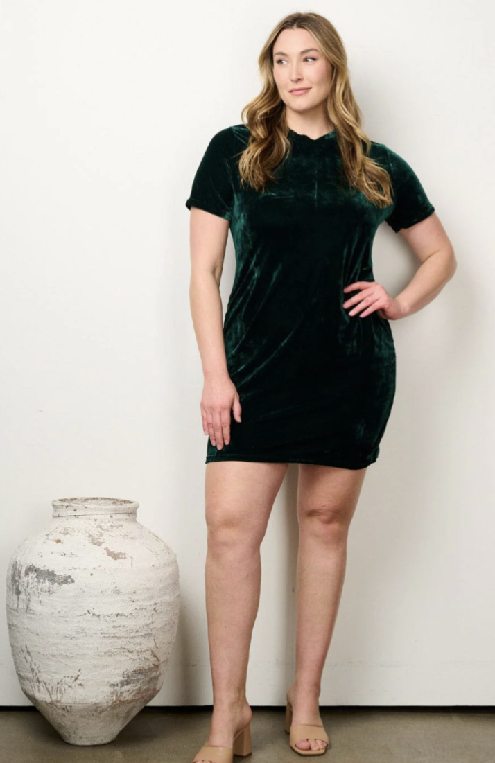 Plus Size Short Sleeve Front Mock Neck Side Ruched Bodycon Mini Dress