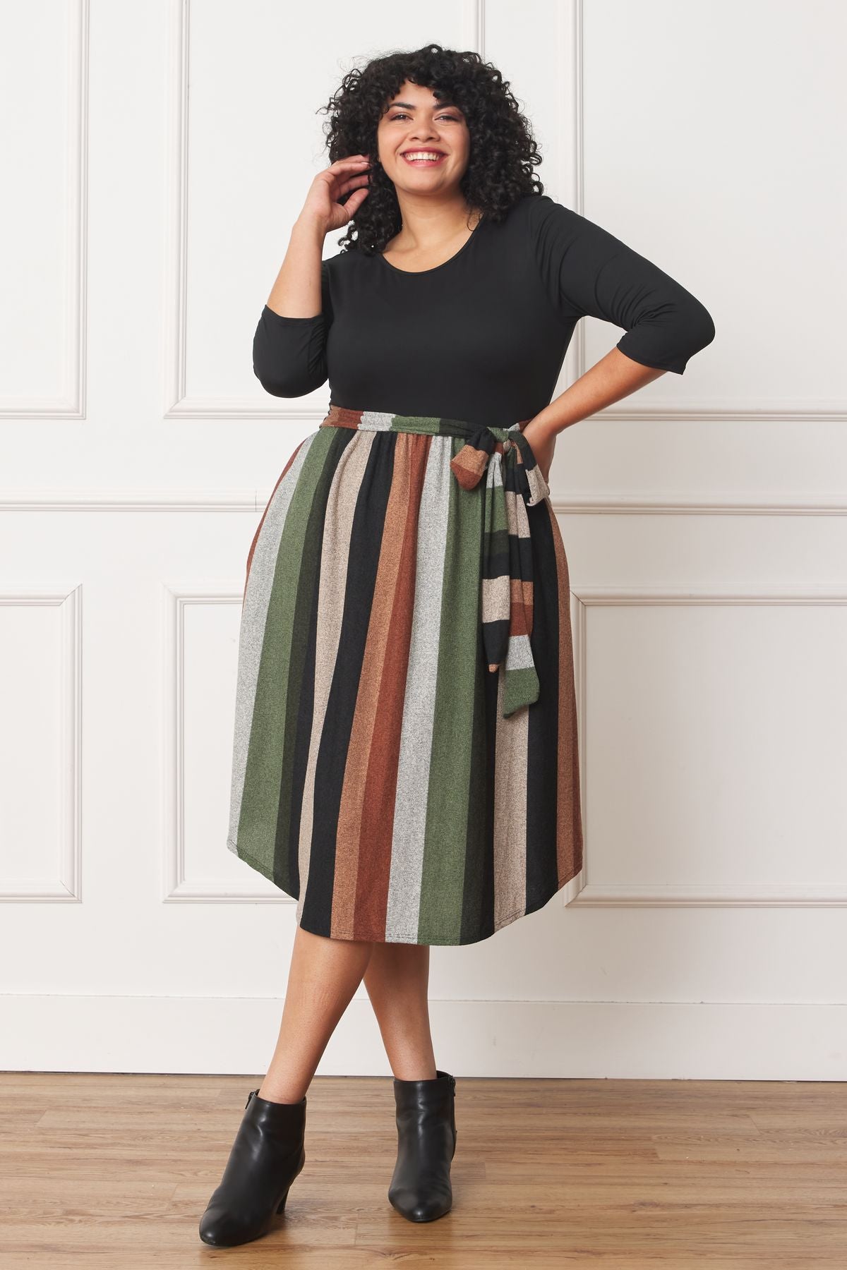 Quarter Sleeve Stripe Sash Midi Dress