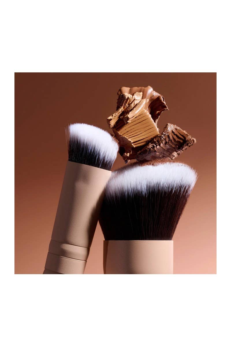 Beauty Creations SCCB Snatch and Sculpt Brush
