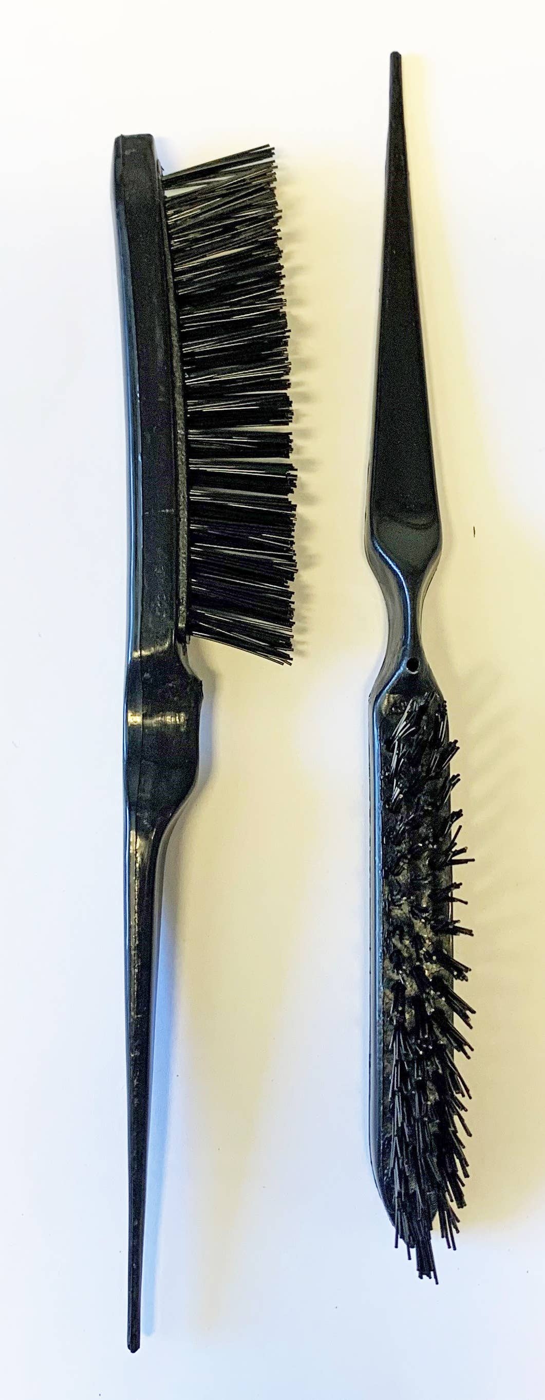 Rattail Bristle Brush (8 3/4")