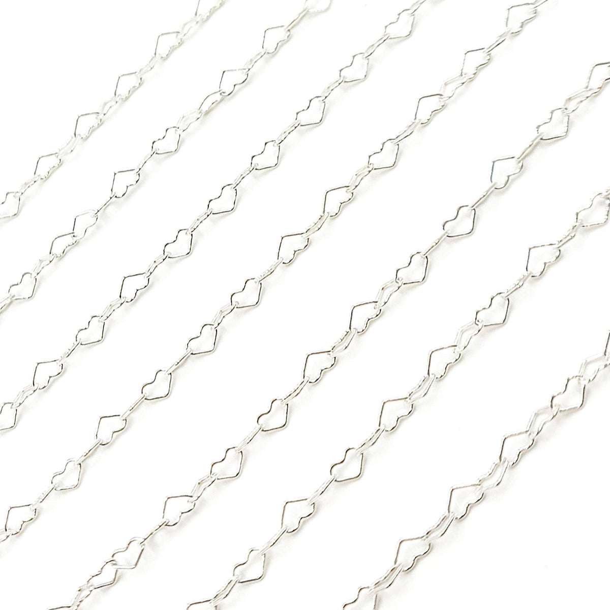 A35/SPSS. 925 Sterling Silver Heart Link Chain