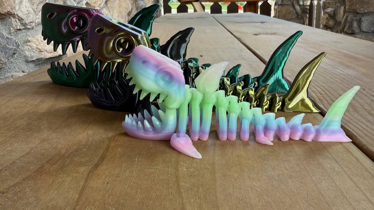 Flexi Skeleton Shark-Sensory, Desk Fidgeting & Unique Gifts