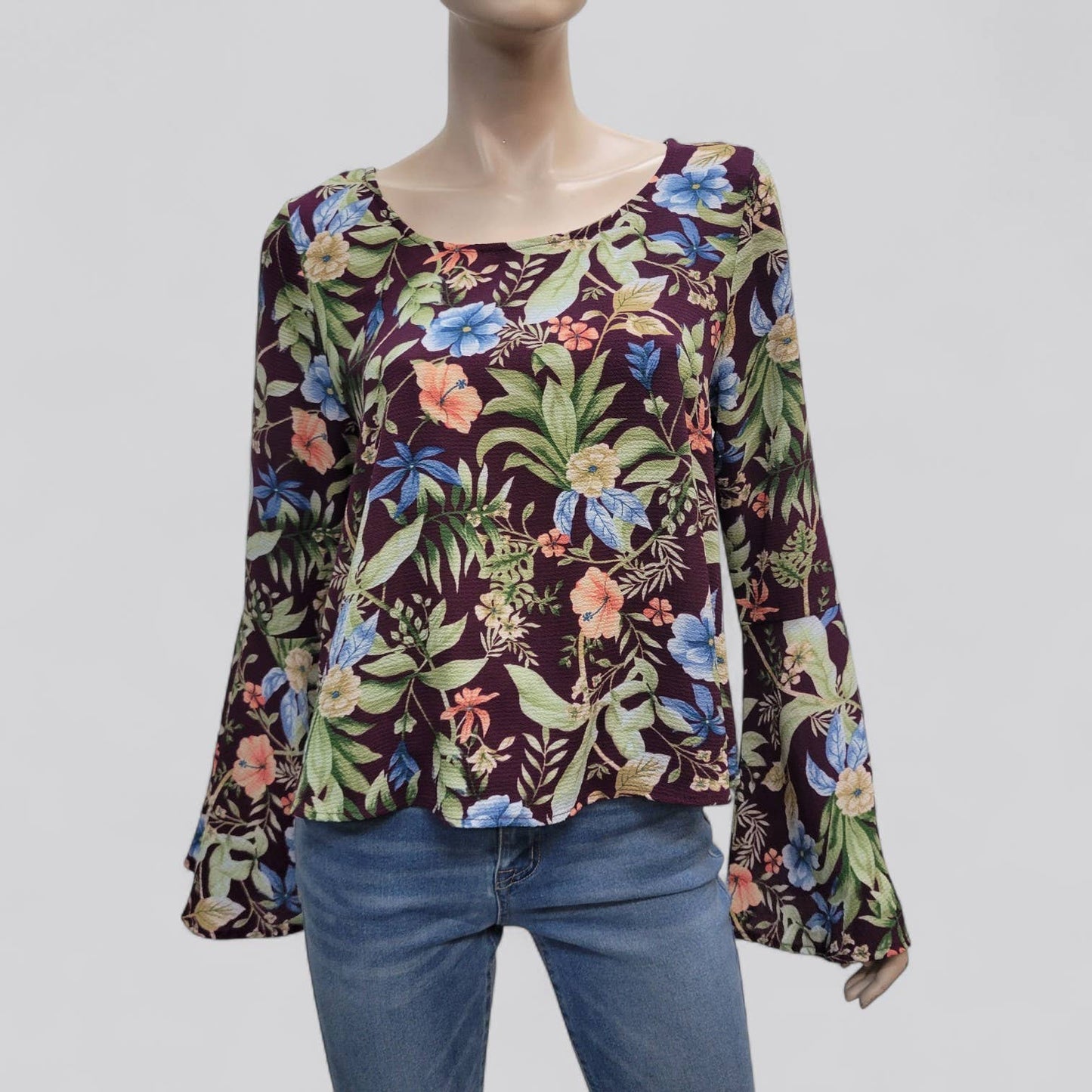 Contemporary Pebble Georgette Pint Pullover Blouse