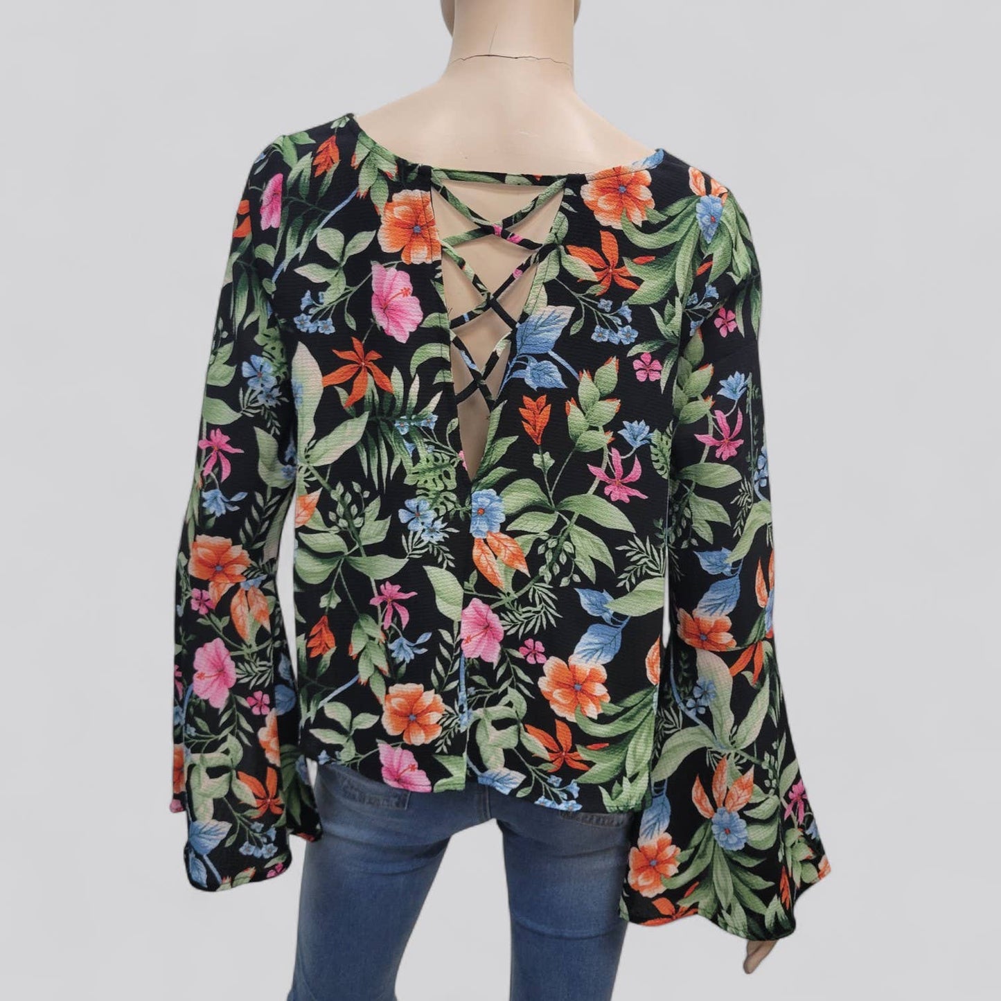 Contemporary Pebble Georgette Pint Pullover Blouse