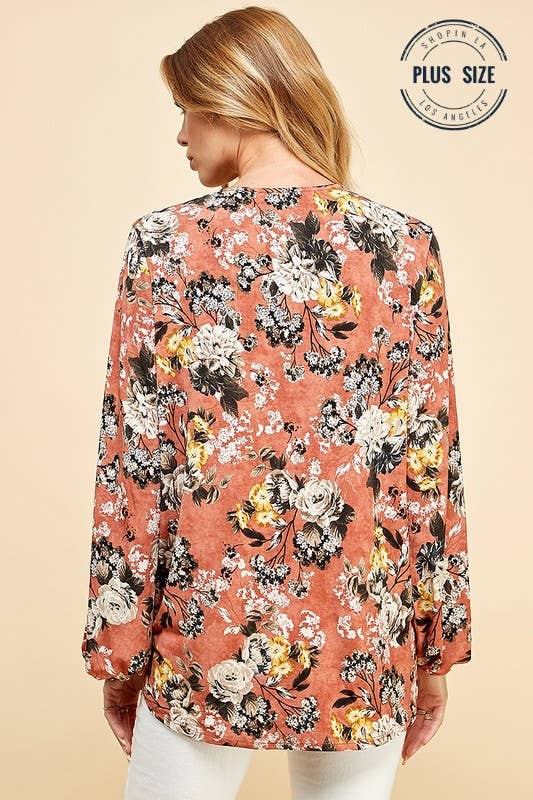 Plus Floral Criss Cross Cuffed Open Sleeve Top